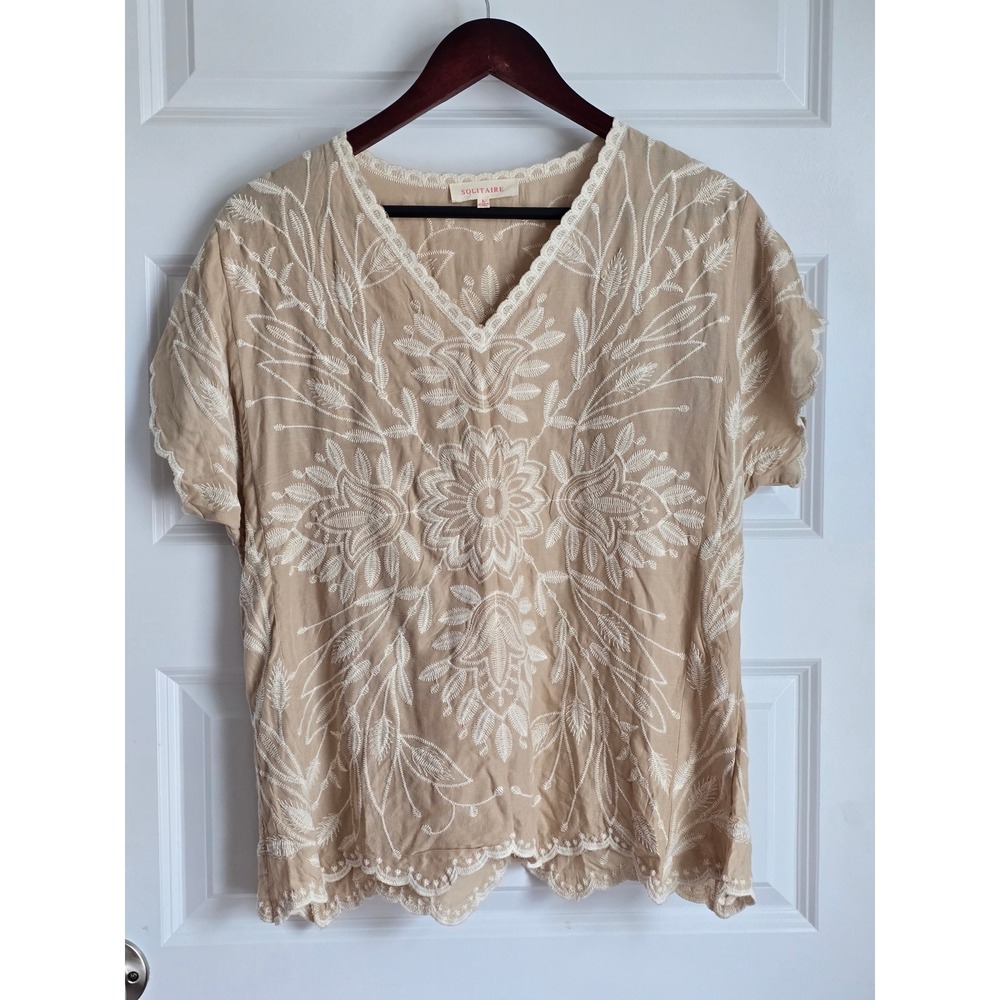 Solitaire Tan Embroidered V-Neck Blouse Scalloped Lace Trim Top Large